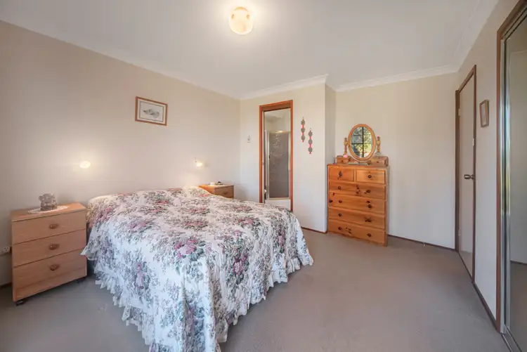 Sixth view of Homely house listing, 8 SHANKLIN CLOSE, Bomaderry NSW 2541