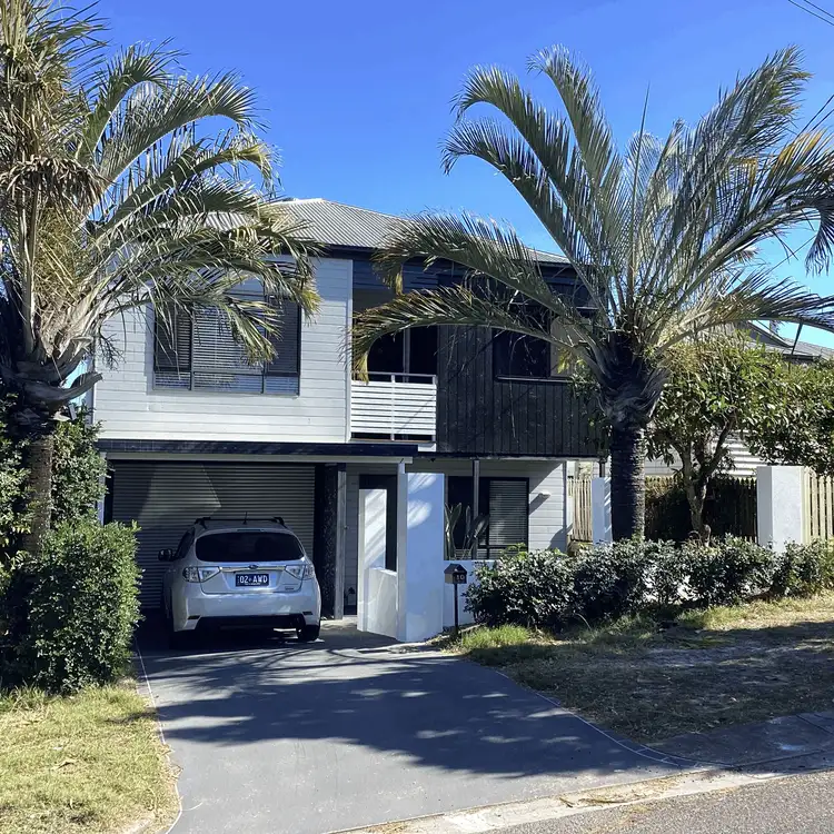Main view of Homely house listing, 10 TENNYSON STREET, Bulimba QLD 4171