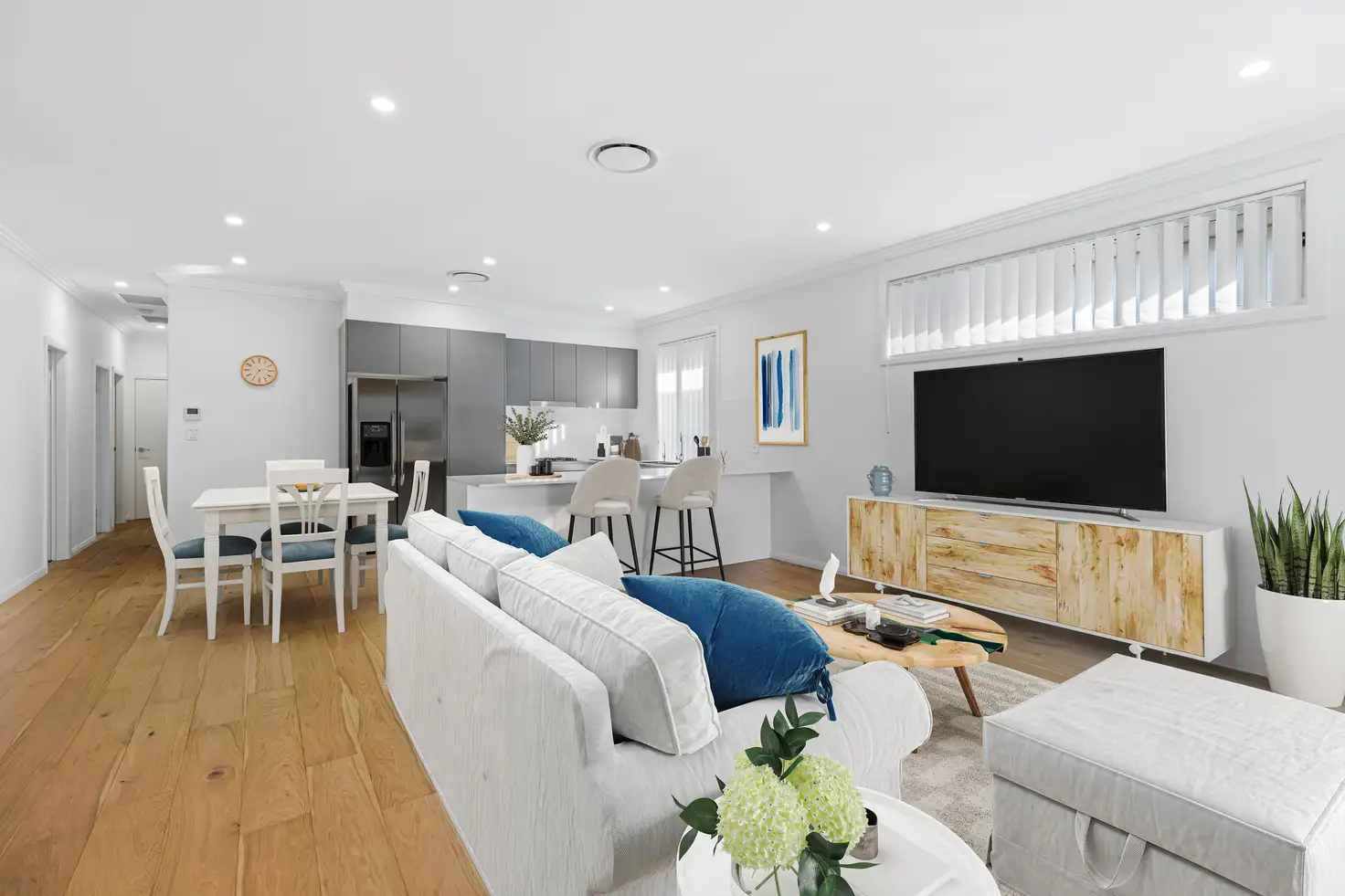 Main view of Homely villa listing, UNIT 1/28 KING STREET, Umina Beach NSW 2257