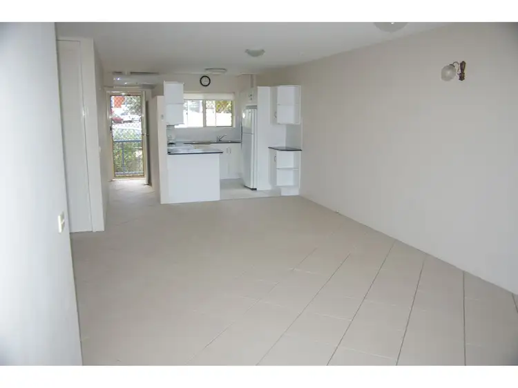 Fourth view of Homely unit listing, 3/18 Esplanade Bulcock Beach, Caloundra QLD 4551