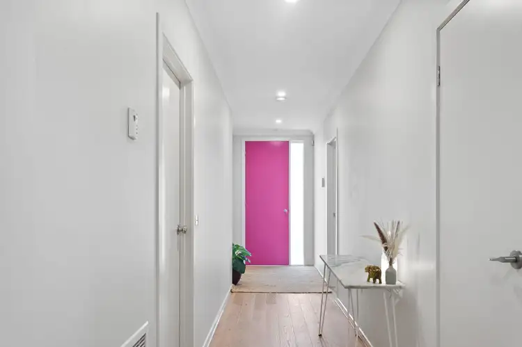 Second view of Homely house listing, 8 PASADENA CIRCUIT, Point Cook VIC 3030