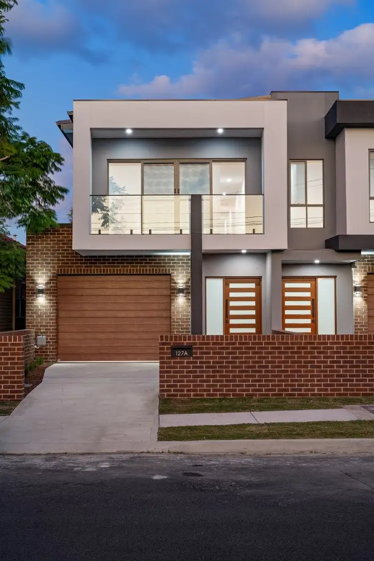 127 LAWSON STREET, Hamilton NSW 2303