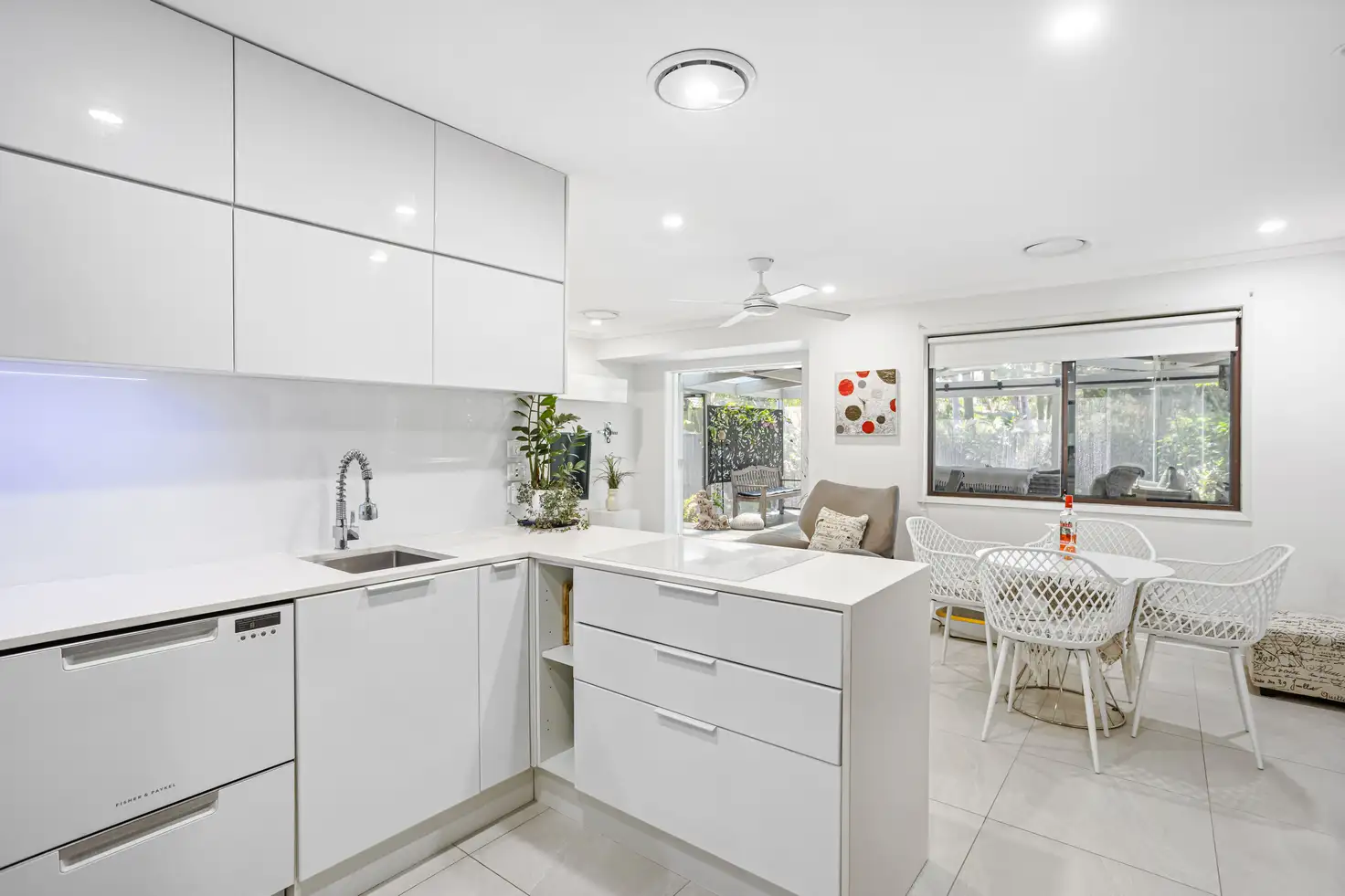 Main view of Homely house listing, UNIT 2/58 BOTANICAL DRIVE, Labrador QLD 4215