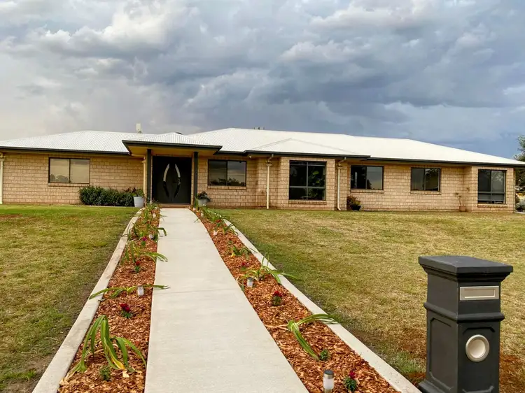 13-15 ROSELLA PARADE, Kingaroy QLD 4610