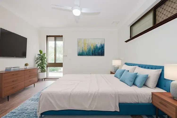 61 CHISHAM AVENUE, Parmelia WA 6167