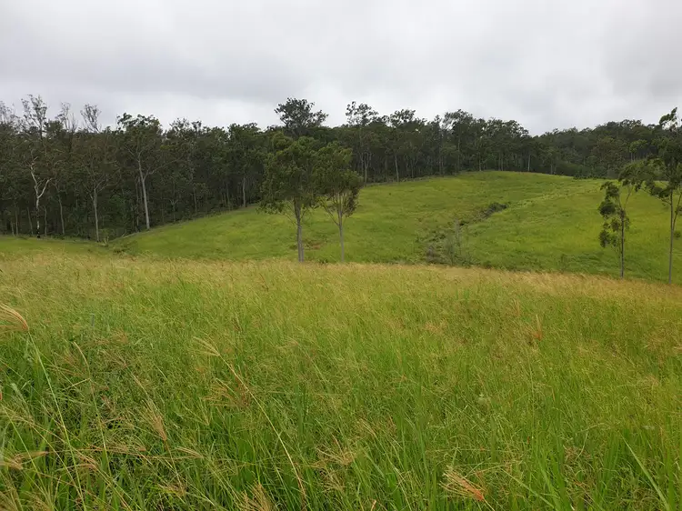 6 GREENBANK ROAD, Mount Perry QLD 4671