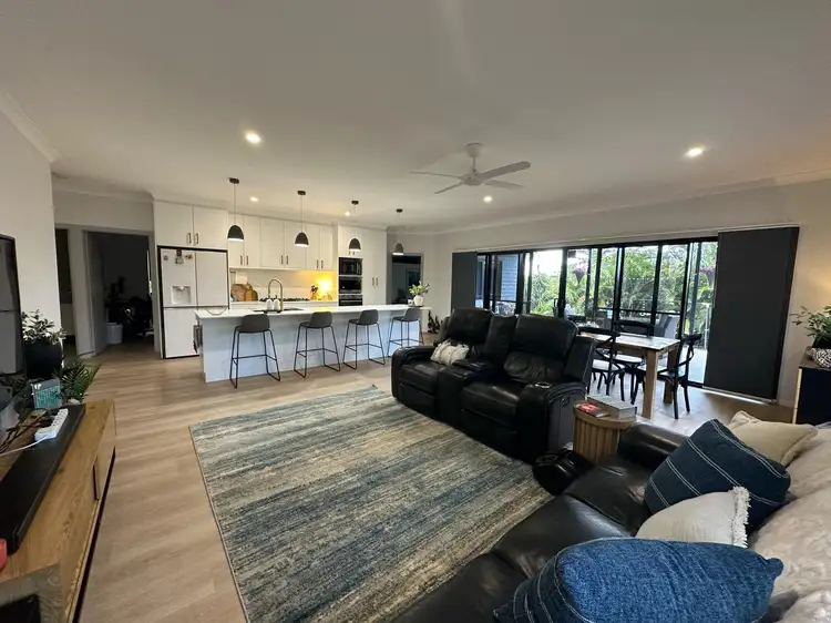 94 Gifford Street, Horseshoe Bay QLD 4819