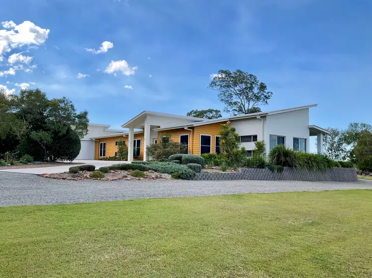 863 Mungar Road, Grahams Creek QLD 4650