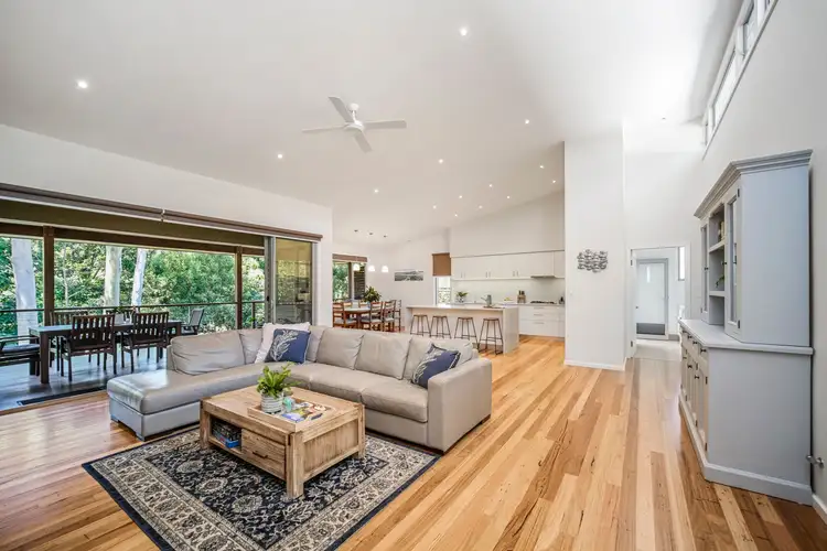 32 Hillside Parade, Elizabeth Beach NSW 2428