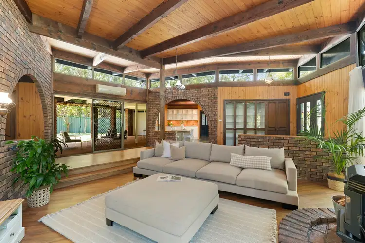 1 Doyle Place, Windermere Park NSW 2264