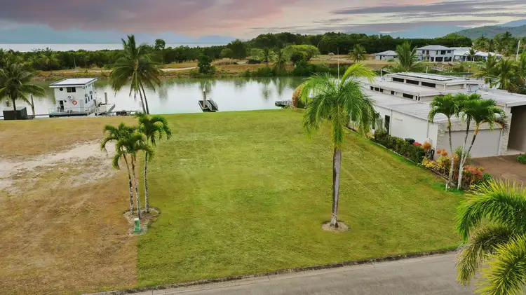 LOT Lot 14, 30 ROYAL PALM AVENUE, Cardwell QLD 4849
