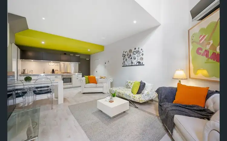 Second view of Homely unit listing, UNIT 17/539 St Kilda Road, Melbourne VIC 3004