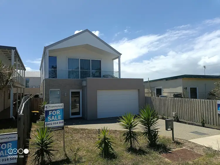 UNIT 2/47 LEVIENS ROAD, St Leonards VIC 3223