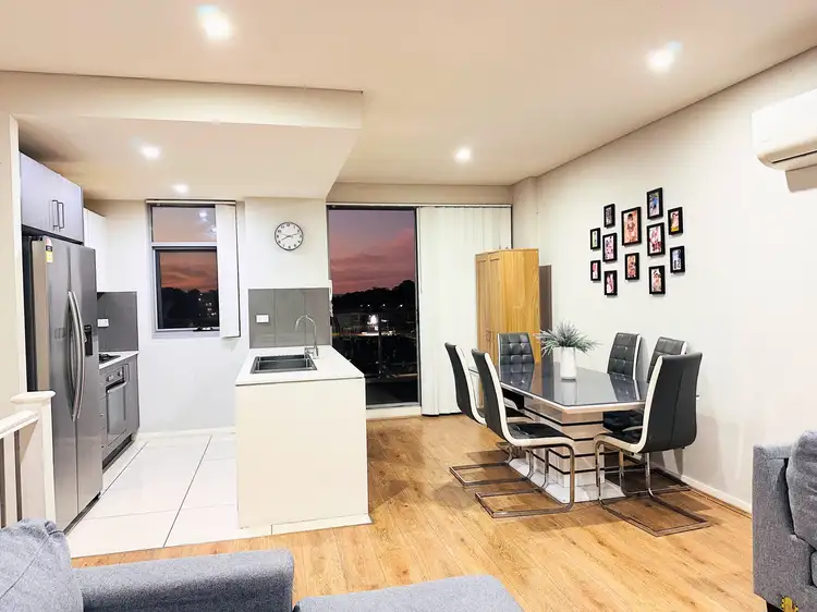 UNIT 402/25 Railway Road, Quakers Hill NSW 2763