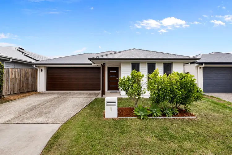 1 Pipit Street, Palmview QLD 4553
