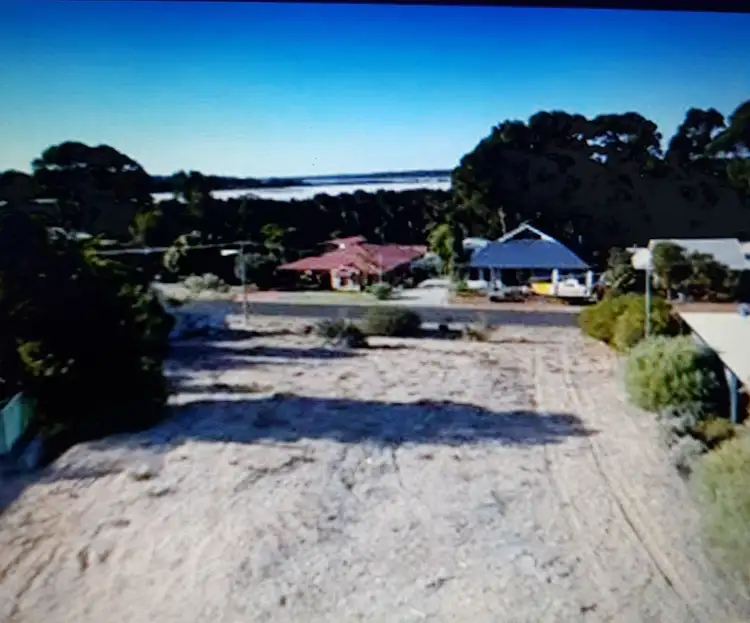 6 Orchard Place, Myalup WA 6220