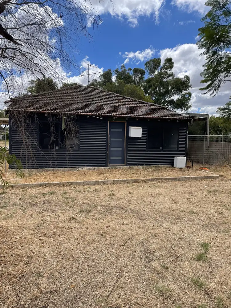 12 Jubilee Drive, Pinjarra WA 6208