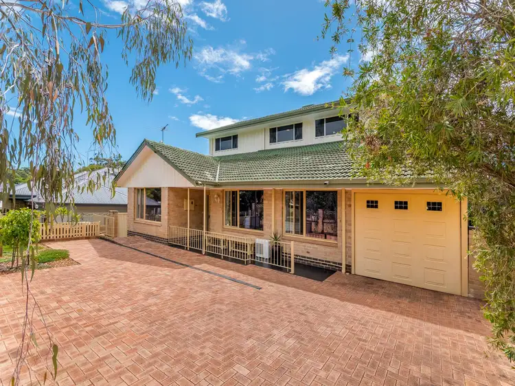 16 Pinewood Avenue, Woodlands WA 6018