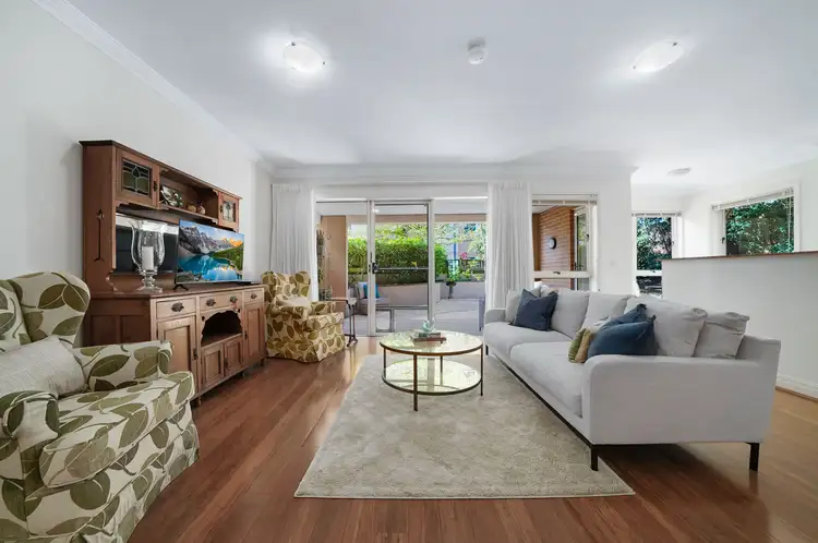 Second view of Homely unit listing, 2/4 Karrabee Ave, Huntleys Cove NSW 2111