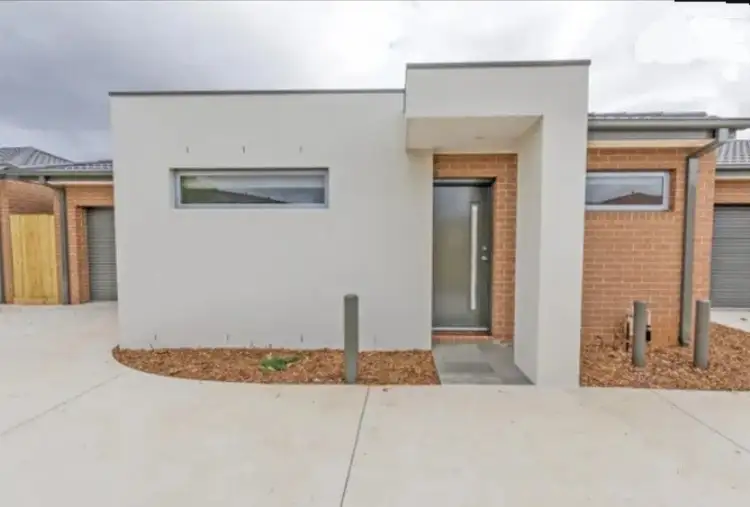 Main view of Homely unit listing, UNIT 2/14 Maree Court, Kurunjang VIC 3337