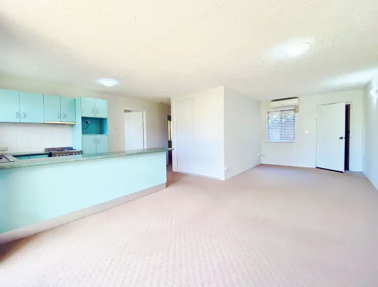 Fourth view of Homely unit listing, UNIT 1/2 Osbourne Street, Scarborough QLD 4020