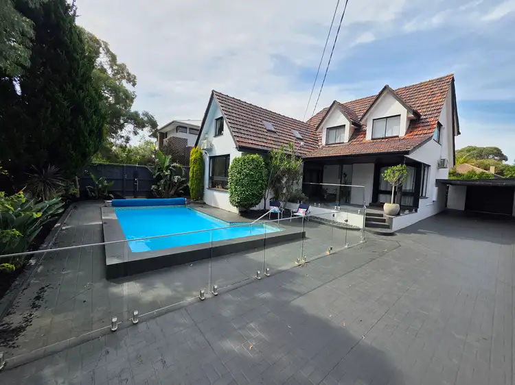 22 Garnet-leary Avenue, Black Rock VIC 3193