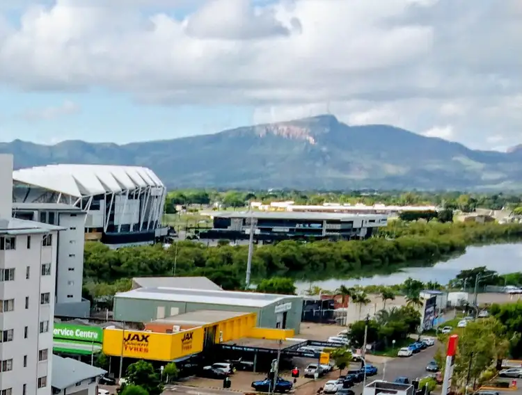 UNIT 66/86-124 OGDEN STREET, Townsville City QLD 4810