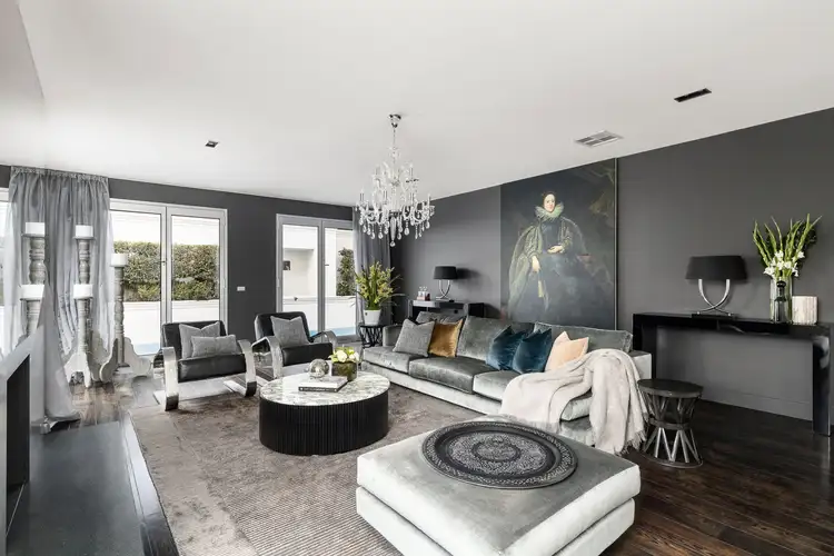 Fifth view of Homely house listing, 6 Glan Avon Road, Hawthorn VIC 3122