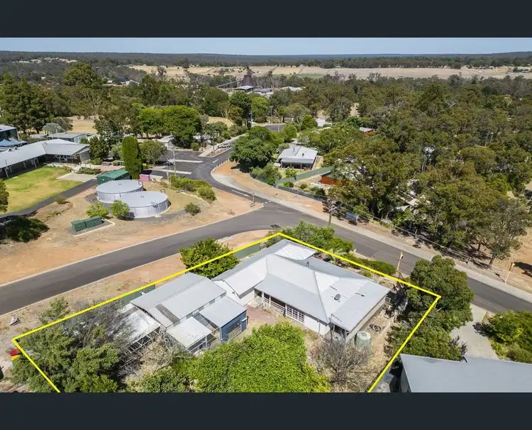 69 Carey Street, Nannup WA 6275