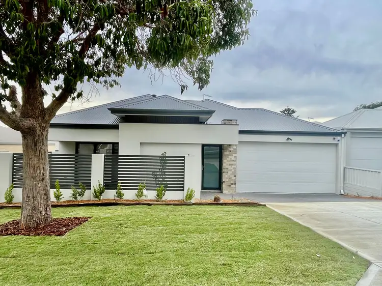 18 Newhaven Way, Nollamara WA 6061