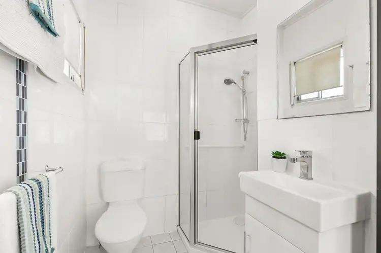 Fifth view of Homely house listing, 52 Waterview Avenue, Wynnum QLD 4178