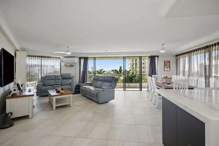 UNIT 8/3554 Main Beach Parade, Main Beach QLD 4217
