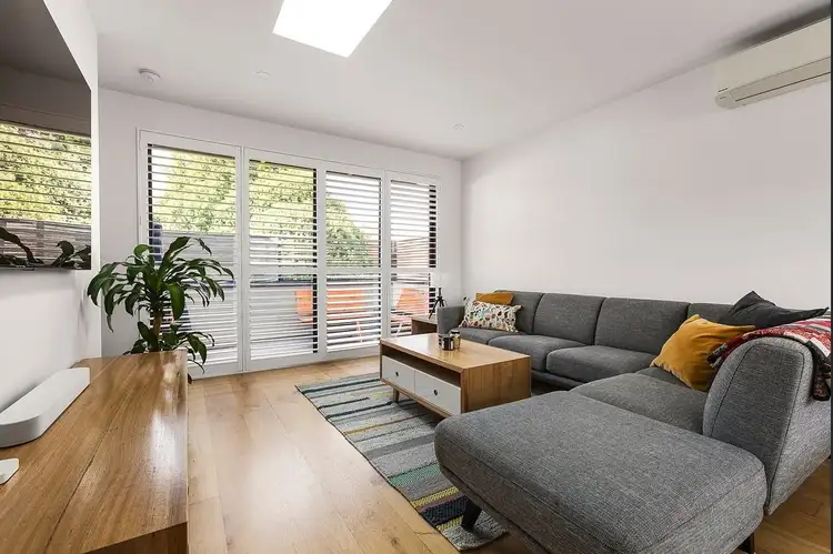 Main view of Homely townhouse listing, UNIT 3/112 Dundas Street, Thornbury VIC 3071