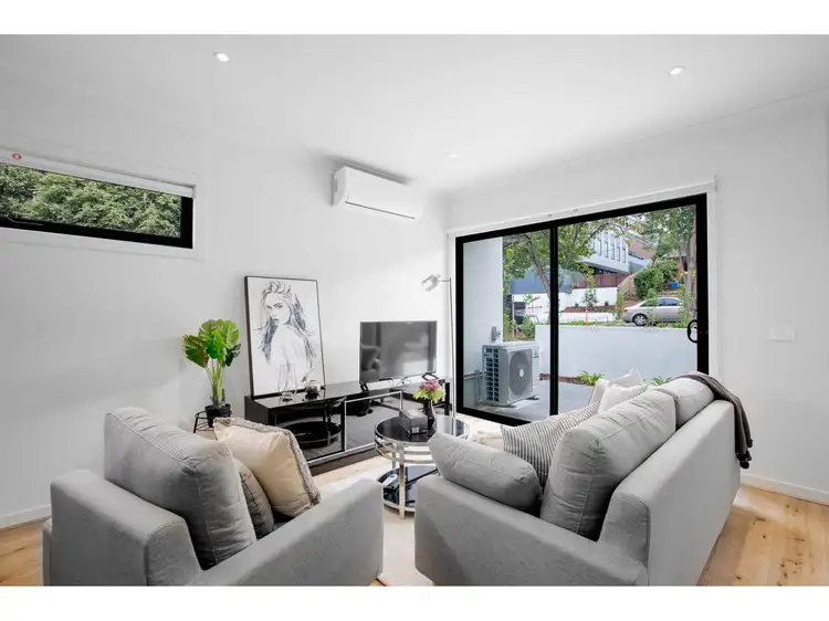 Main view of Homely townhouse listing, 4/9 Citrus Court, Doncaster VIC 3108