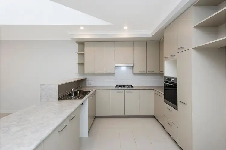 Sixth view of Homely villa listing, UNIT 53/84 Collick Street, Hilton WA 6163