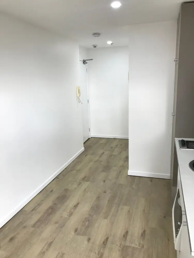 Fifth view of Homely studio listing, UNIT 311/1-5 Queens Avenue, Hawthorn VIC 3122