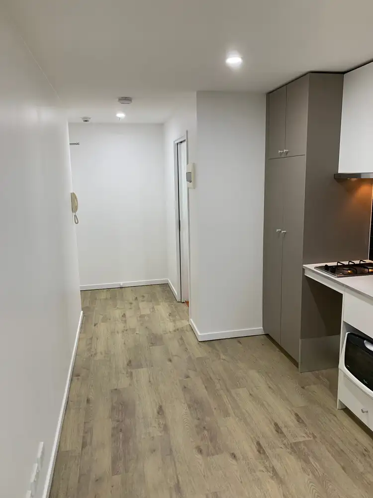 Seventh view of Homely studio listing, UNIT 311/1-5 Queens Avenue, Hawthorn VIC 3122