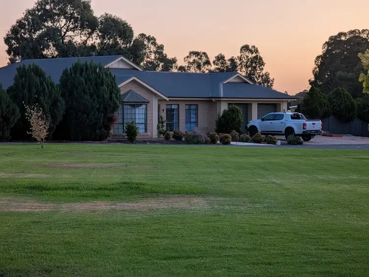 24 Twentyfifth Street, Renmark South SA 5341