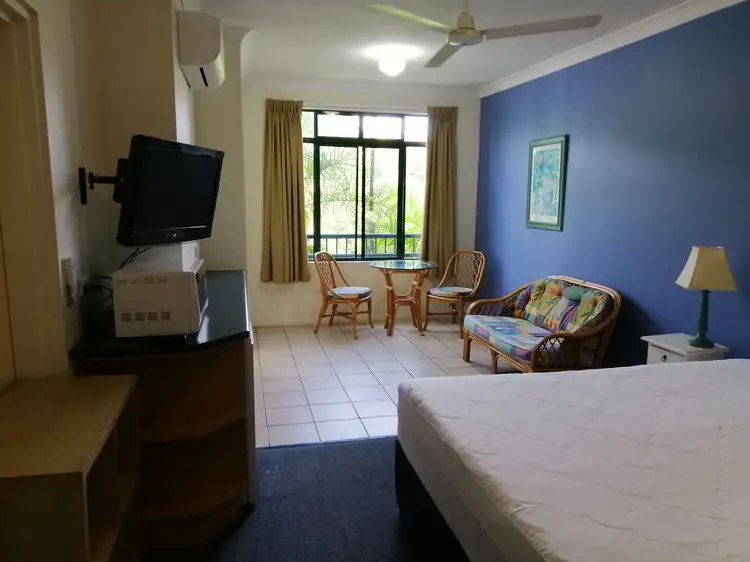 Studio 207/186-188 Mcleod Street, Cairns North QLD 4870