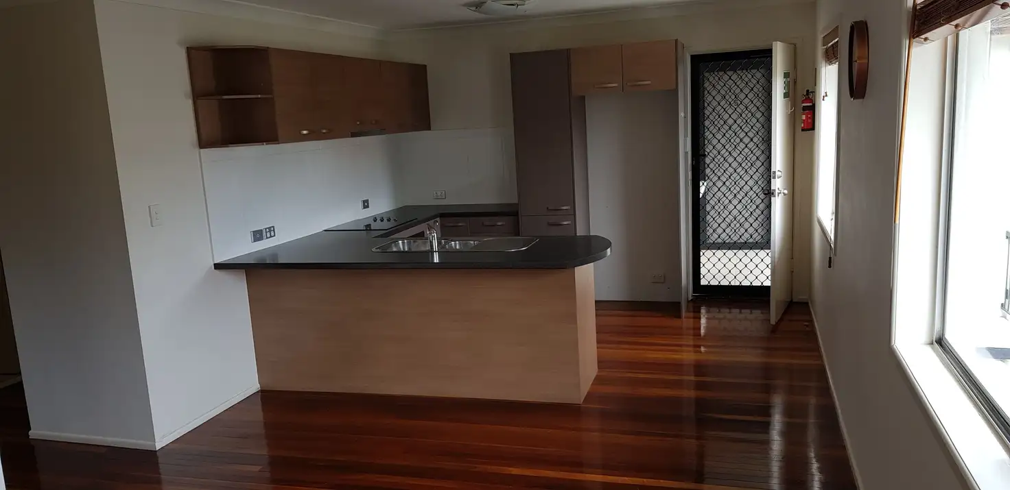 Main view of Homely unit listing, UNIT 3/19 COLLINGS STREET, Balmoral QLD 4171