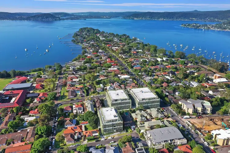 306/4 Auburn Street, Point Frederick NSW 2250