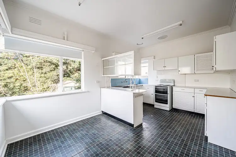 Fifth view of Homely house listing, 4 Lynette Avenue, Beaumaris VIC 3193