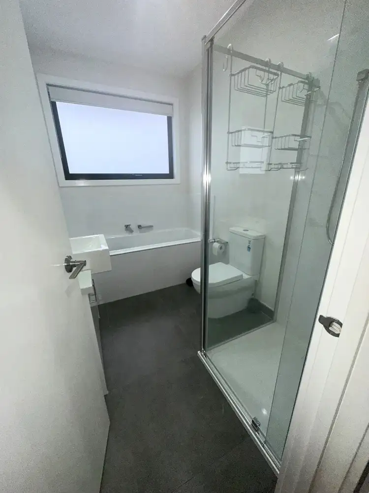 Sixth view of Homely unit listing, 1/12 Geoffrey Street, Thomastown VIC 3074