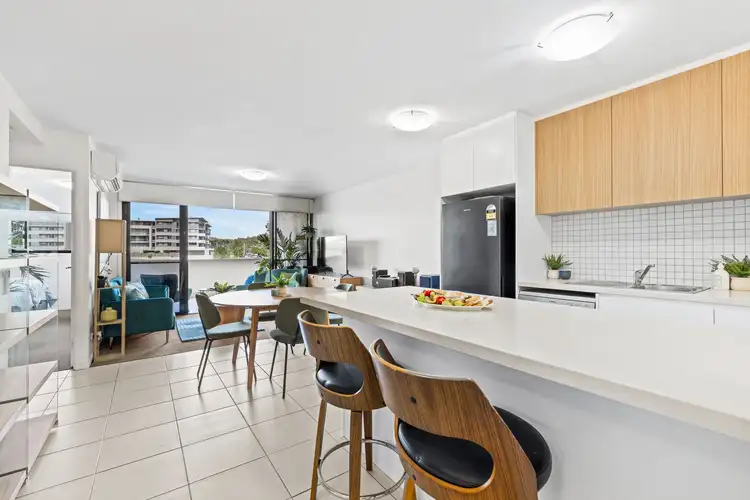 UNIT 205/11 High Street, Sippy Downs QLD 4556