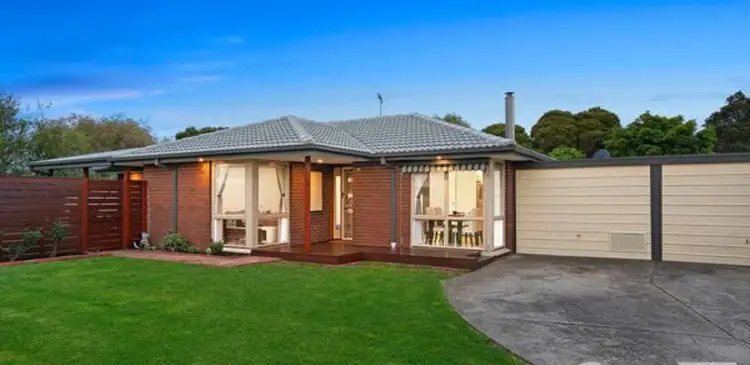 31 Village Crescent, Chelsea VIC 3196