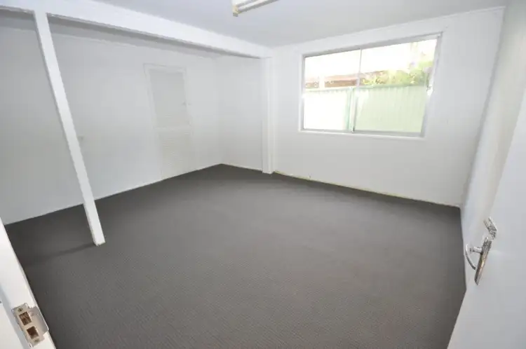 Fourth view of Homely house listing, 4 Merindah Street, Slacks Creek QLD 4127