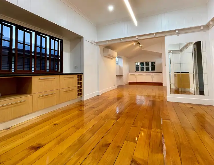 1/90 Cavendish Road, Coorparoo QLD 4151
