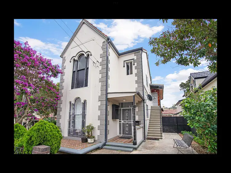 Main view of Homely unit listing, UNIT 3/18 VICTORIA STREET, Lewisham NSW 2049