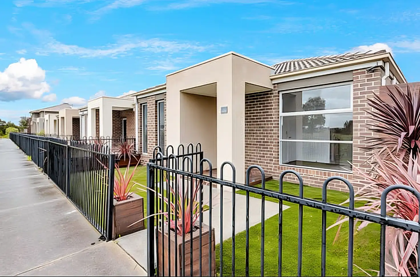 Main view of Homely house listing, 5 Coberley Way, Cranbourne North VIC 3977