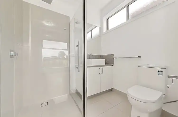 Sixth view of Homely house listing, 5 Coberley Way, Cranbourne North VIC 3977
